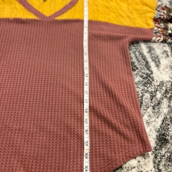 Umgee Multi Fabric Fall Top - Picture 8 of 13